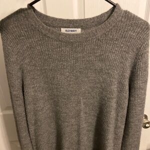 Old navy sweater